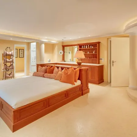5br &tyrolean Styled& Chalet - What'app - 0034-635-520-036 - For Reservations! Holzham